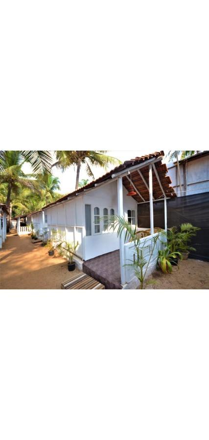 Baywatch Beach Resort Patnem Canacona Buitenkant foto