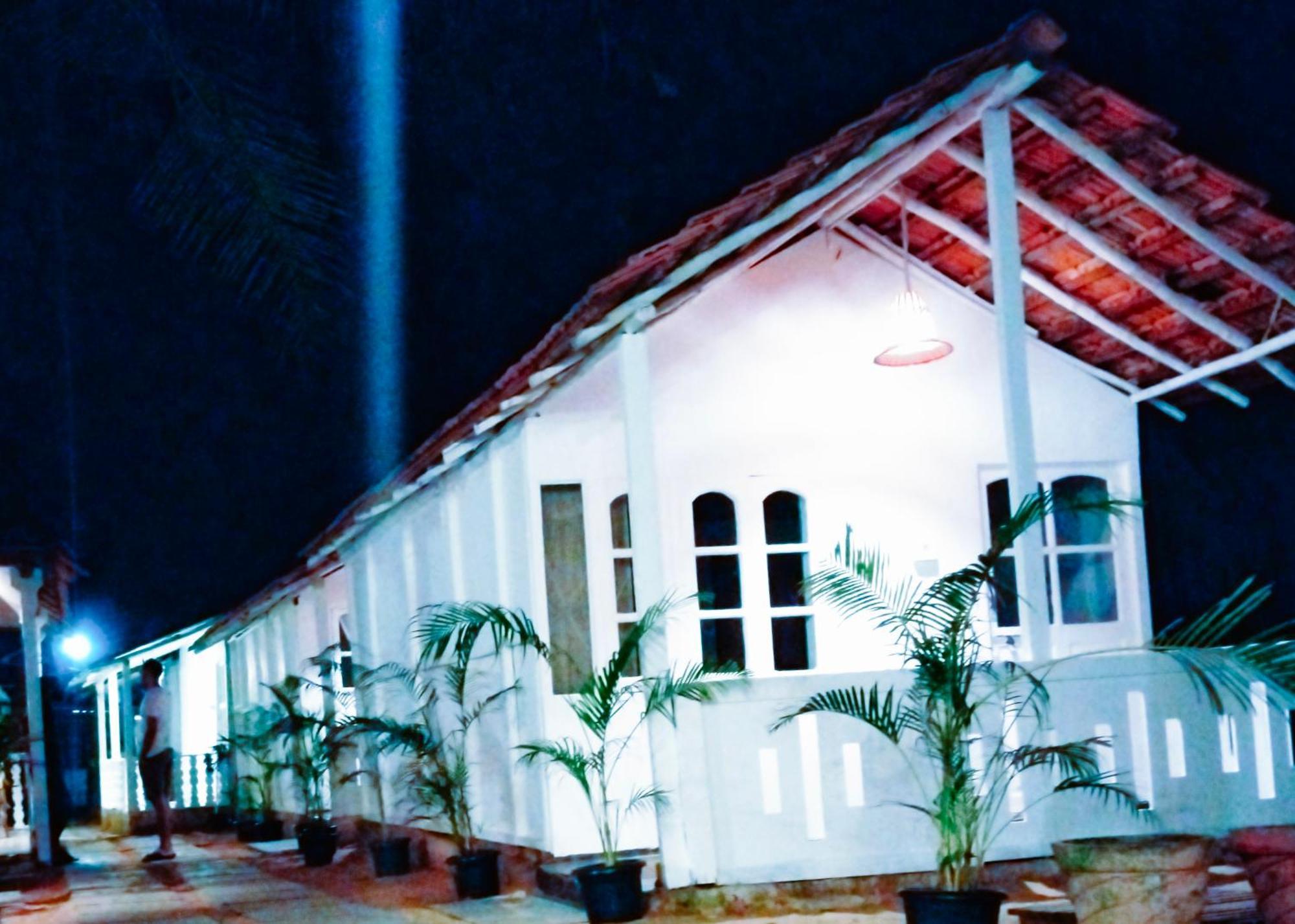 Baywatch Beach Resort Patnem Canacona Kamer foto
